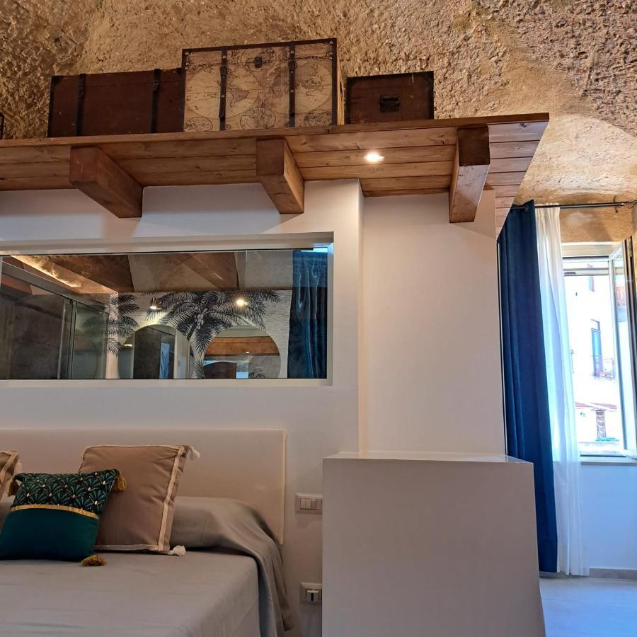 Caieta Housing Hotel Gaeta Exterior photo